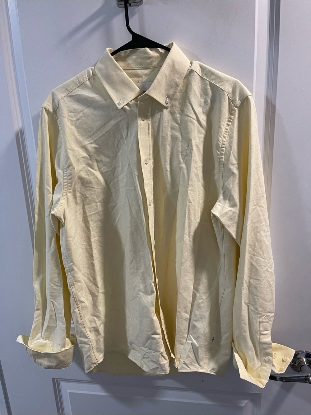 Les Deux Men's Classic Button-Down Dress Shirt in Pale Yellow